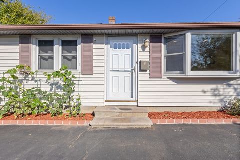Photo of 14 Vining St, Malden, MA 02148 (MLS # 73441821)