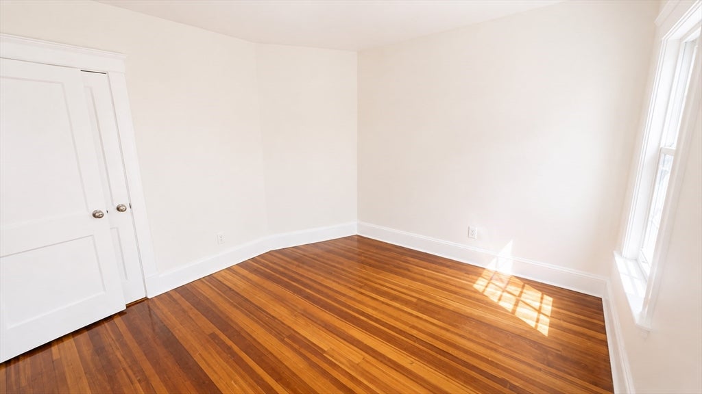 17 Lowe St #1, Quincy, MA Photo #4