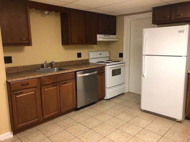 26 Jerome Pl, Leominster, MA, 26 Jerome Pl, Leominster, MA Photo #21
