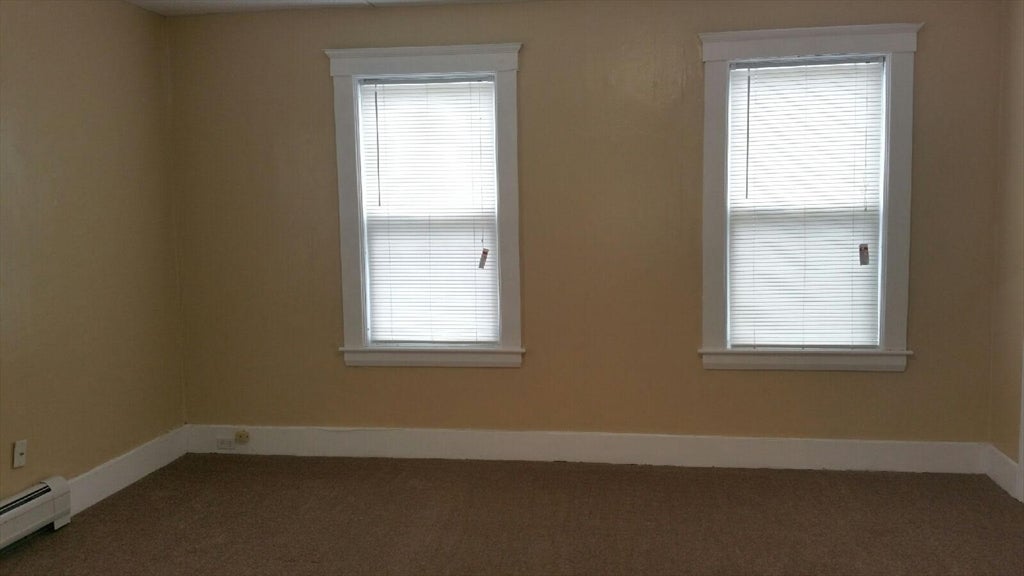 26 Jerome Pl, Leominster, MA, 26 Jerome Pl, Leominster, MA Photo #5