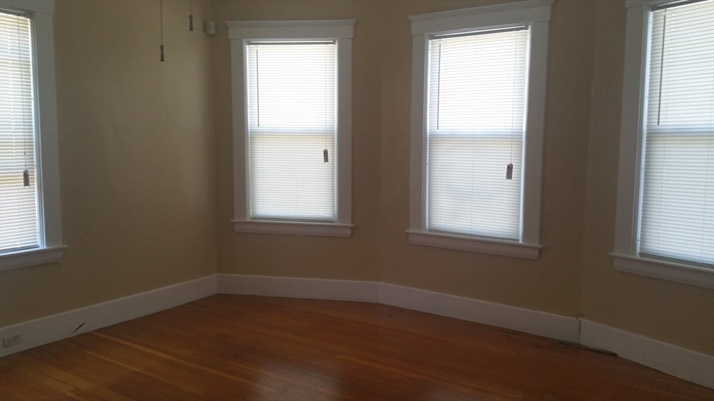 26 Jerome Pl, Leominster, MA, 26 Jerome Pl, Leominster, MA Photo #6