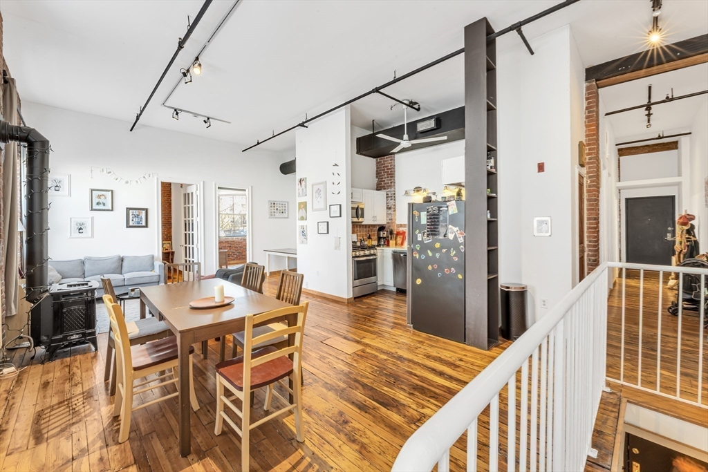 172-178 Green St 3
