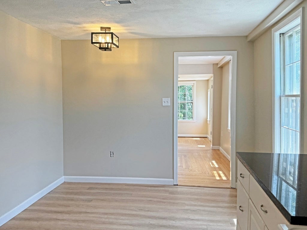191 Weston St, Waltham, MA Photo #4
