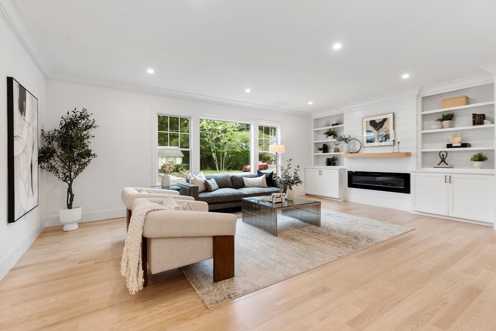 14 Grant Rd