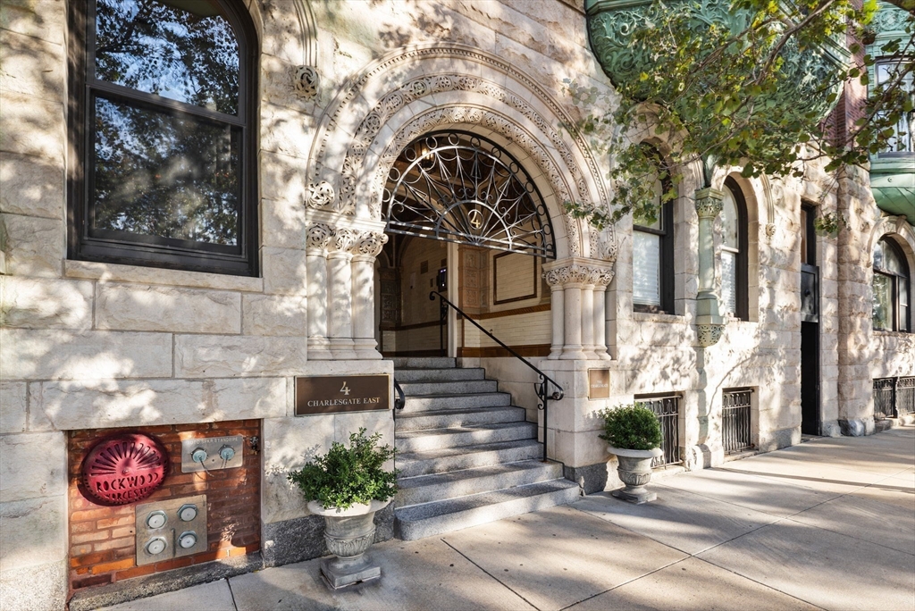 4 Charlesgate East 601