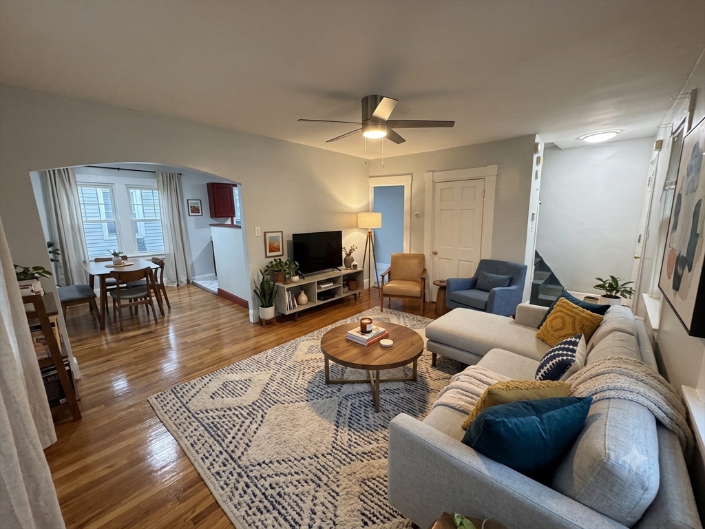 47 Cedar St 1