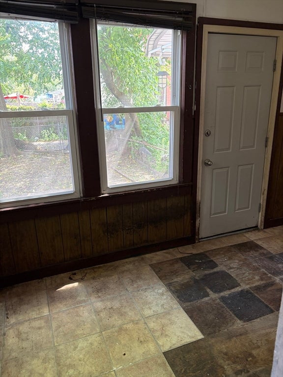 46 N Canal St, Holyoke, MA, 46 N Canal St, Holyoke, MA Photo #7