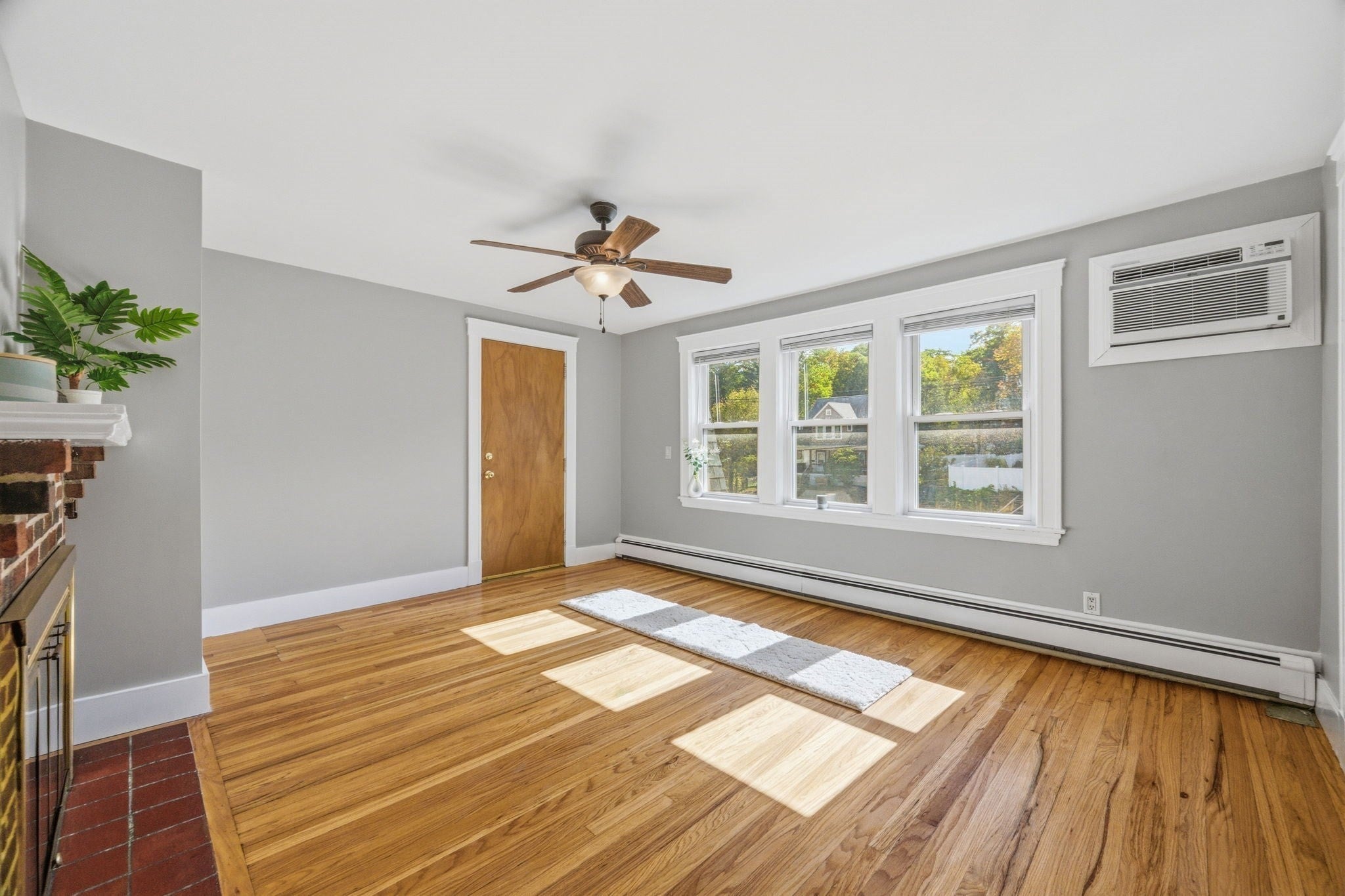 1145 Boylston St 3