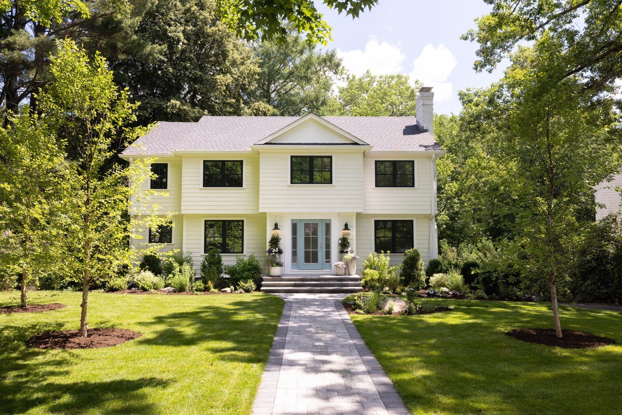 209 Bristol Rd