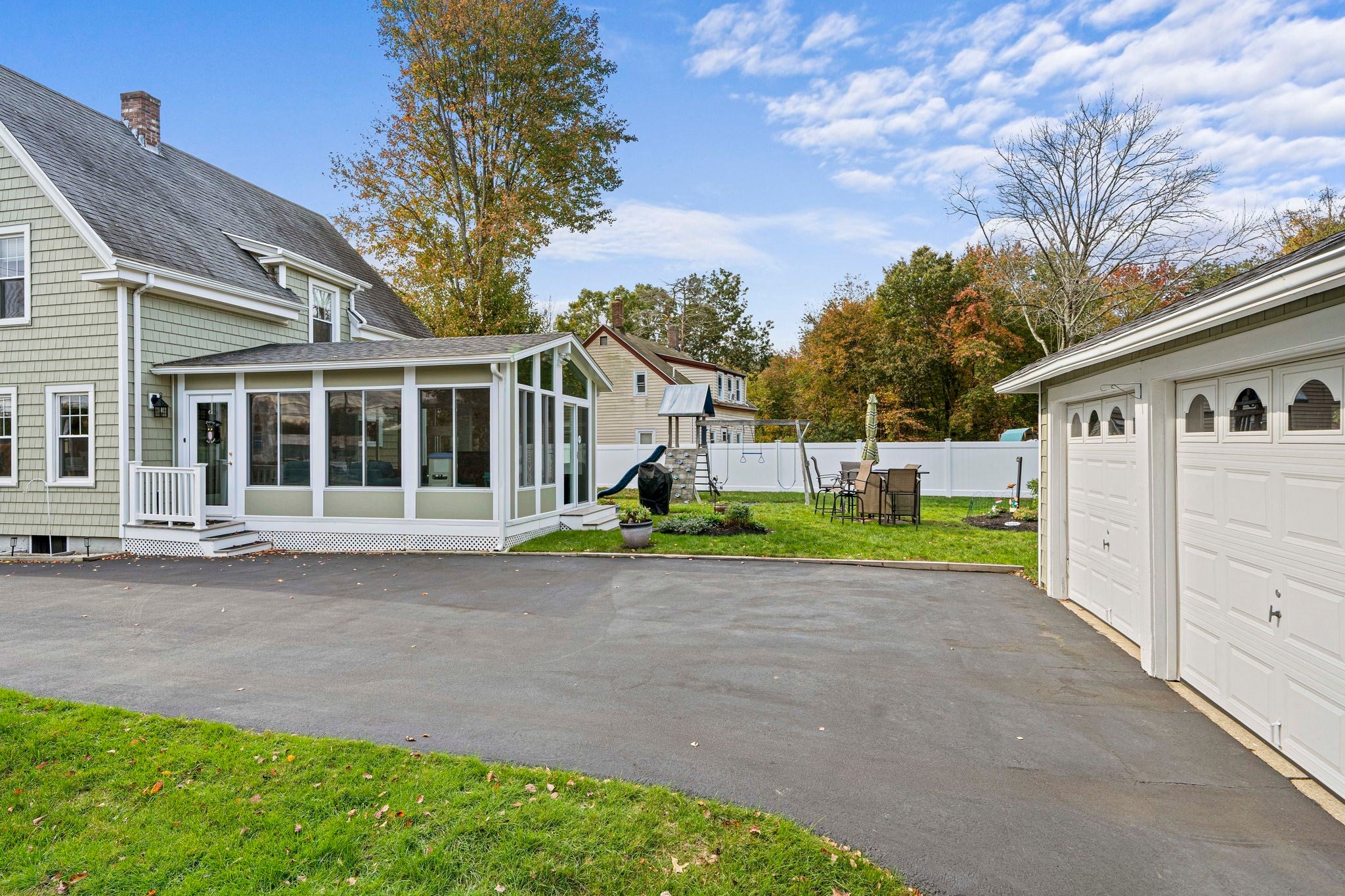 19 Hayward Ave