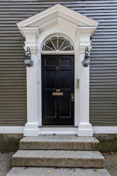 Photo of 10 Andrew Street #2A, Salem, MA 01970 (MLS # 73440695)