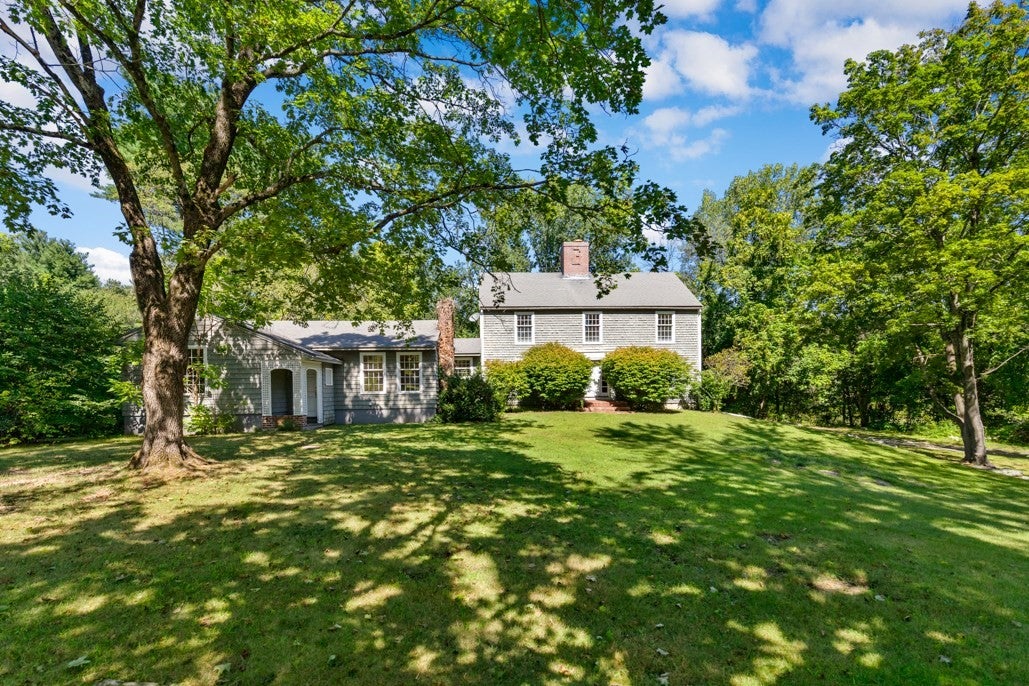 220 Essex St, Lynnfield, MA, 220 Essex St, Lynnfield, MA Photo #8