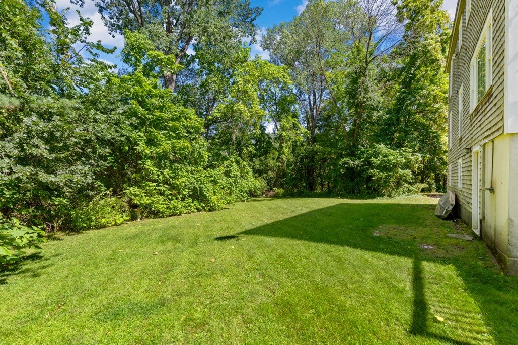 220 Essex St, Lynnfield, MA, 220 Essex St, Lynnfield, MA Photo #40