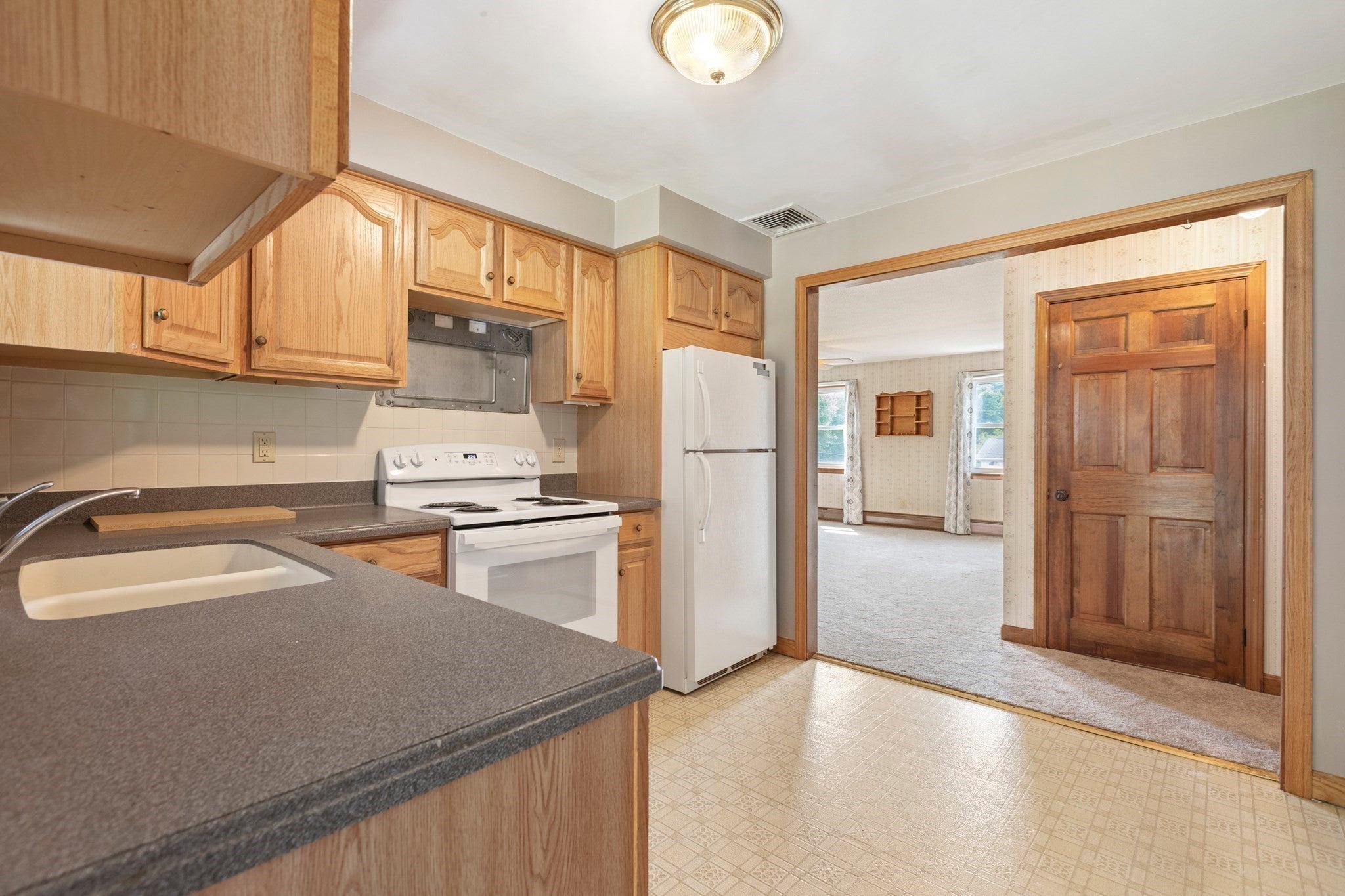 6 Tracey St, Acushnet, MA, 6 Tracey St, Acushnet, MA Photo #38