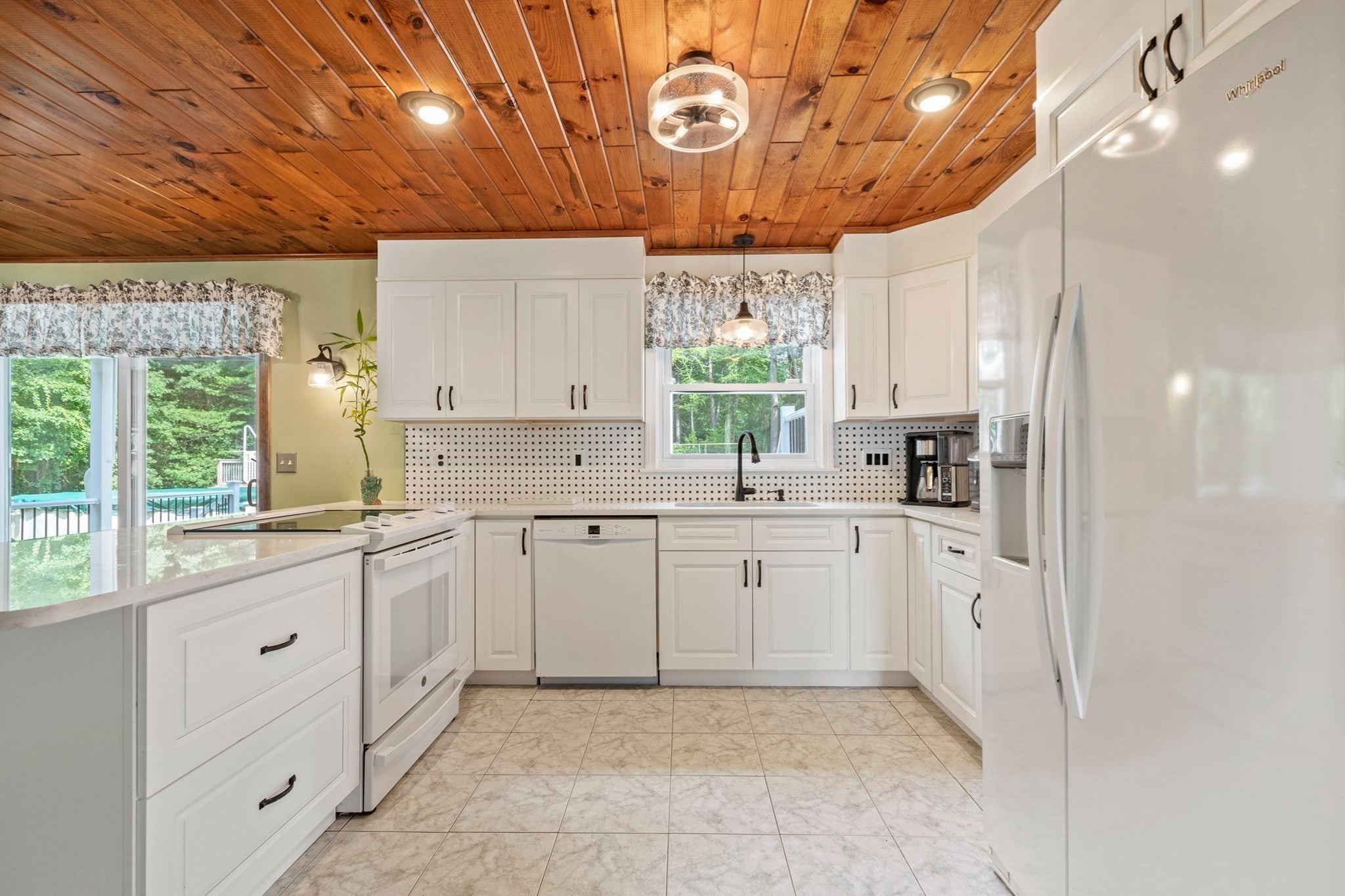 6 Tracey St, Acushnet, MA, 6 Tracey St, Acushnet, MA Photo #7