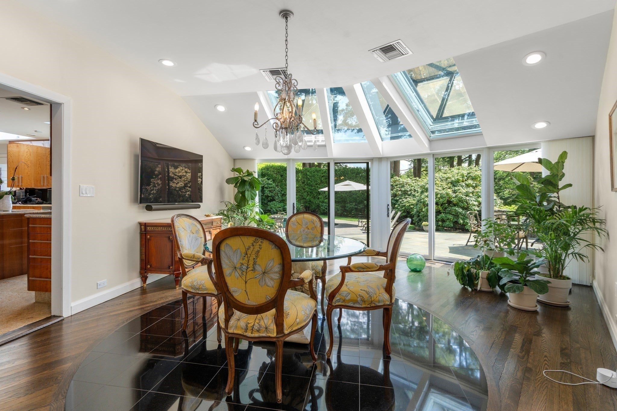 9 Singletree Rd
