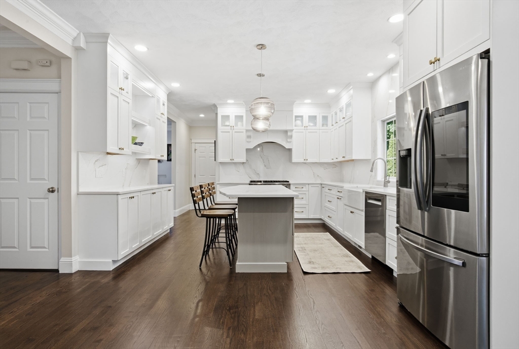 3 Crossman Ln