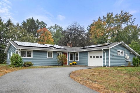8 Clara Rd Framingham MA 01701