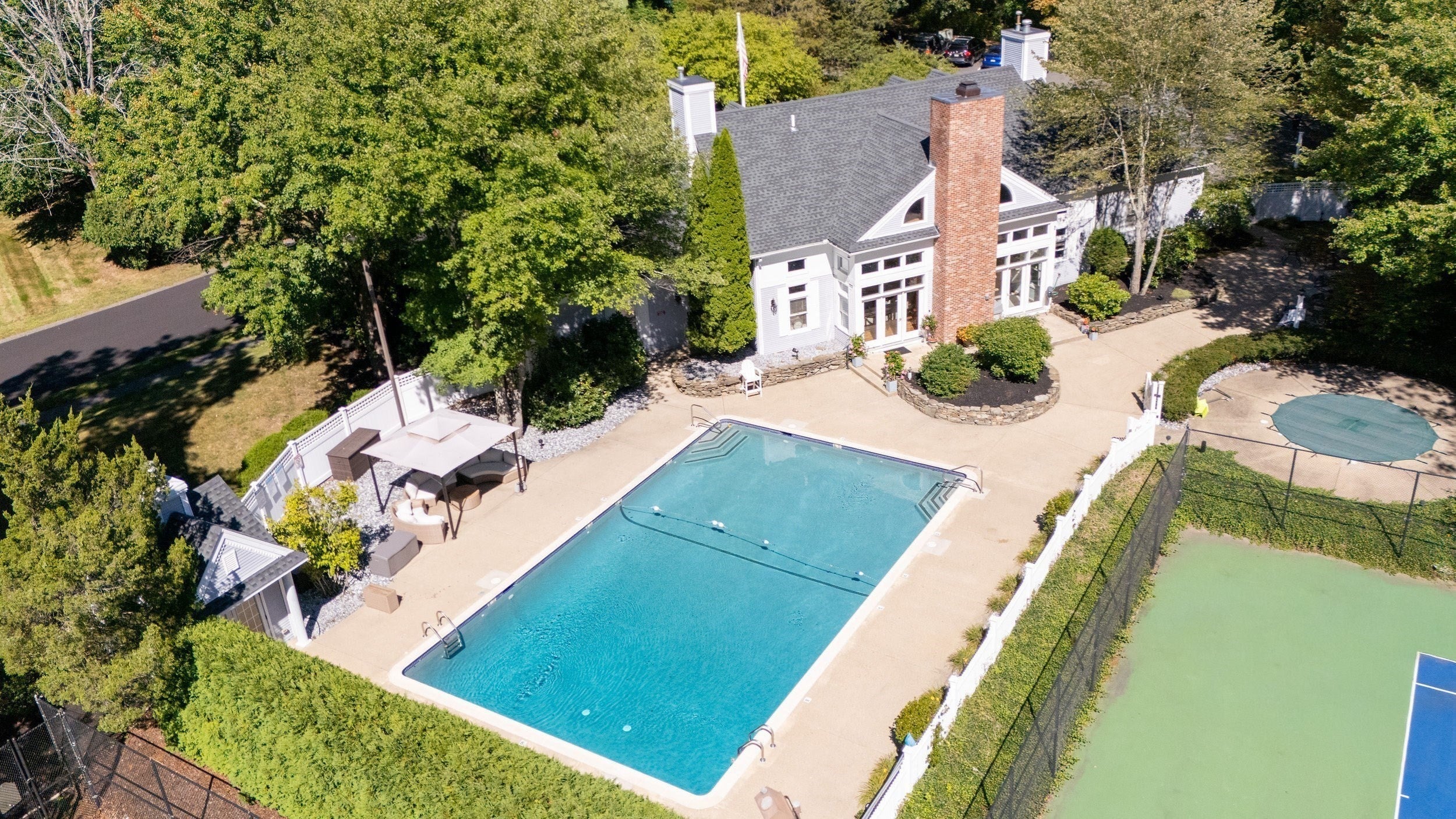 41 Juniperwood Dr