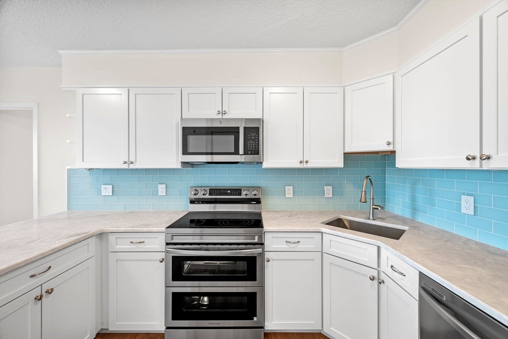 300 Lynnshore Dr #911, Lynn, MA, 300 Lynnshore Dr #911, Lynn, MA Photo #5
