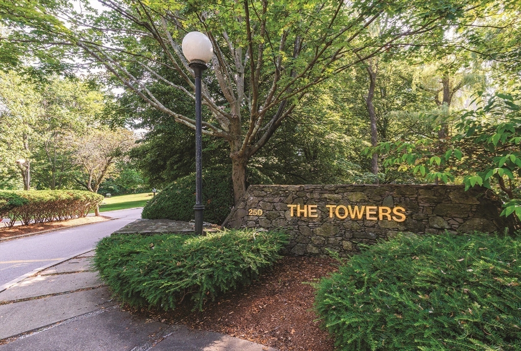 250 Hammond Pond Parkway 615N