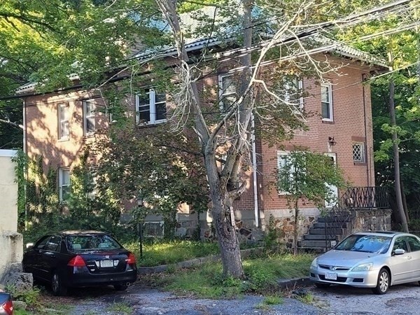 179 Hebron St