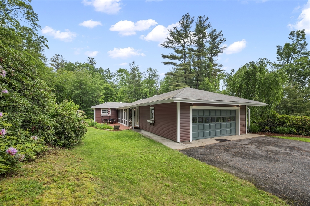148 Walnut Hill Rd