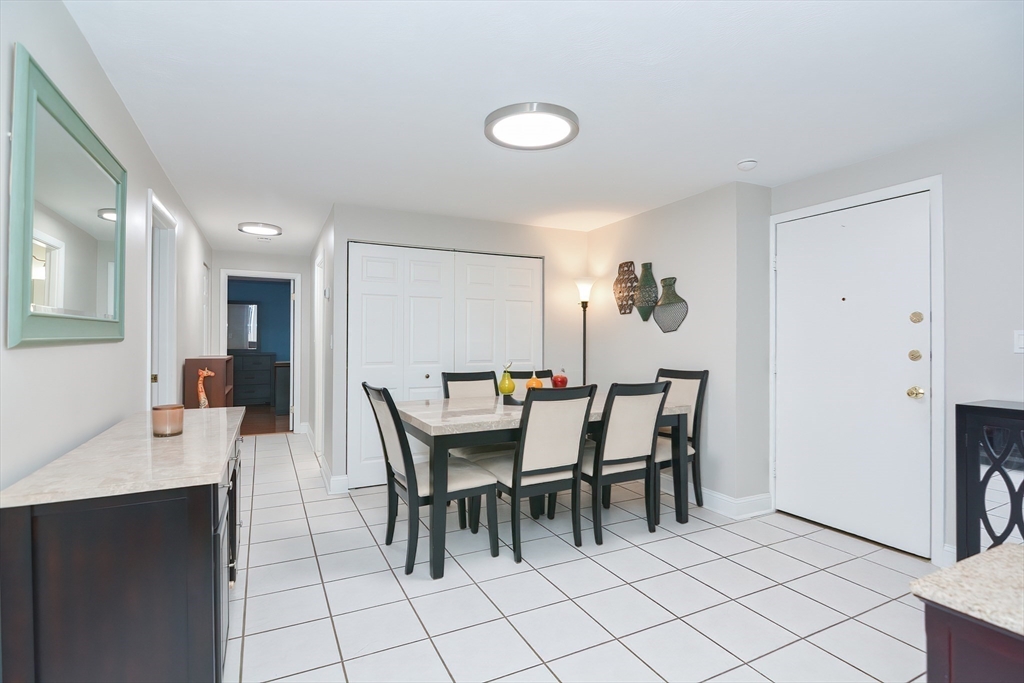 74 Springvale Ave 14