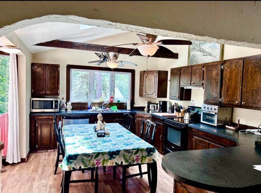 5 Whistler Lane, Dennis, MA, 5 Whistler Lane, Dennis, MA Photo #2