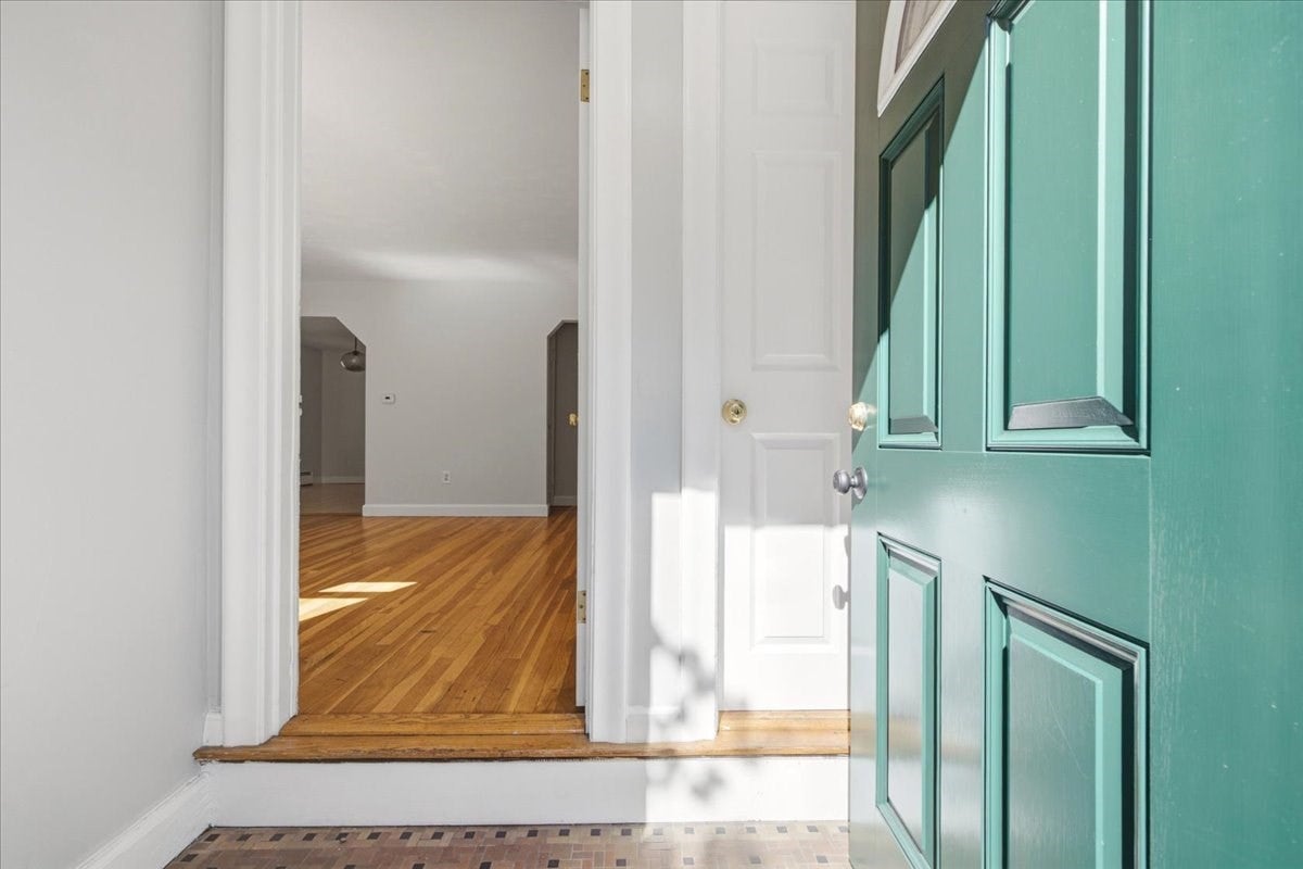 19 Madison Avenue #19, Newton, MA, 19 Madison Avenue #19, Newton, MA Photo #5