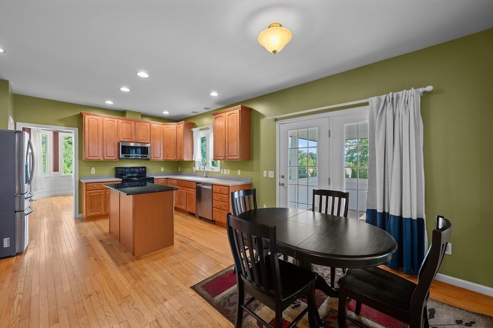 39 Aspen Ave, Grafton, MA, 39 Aspen Ave, Grafton, MA Photo #12