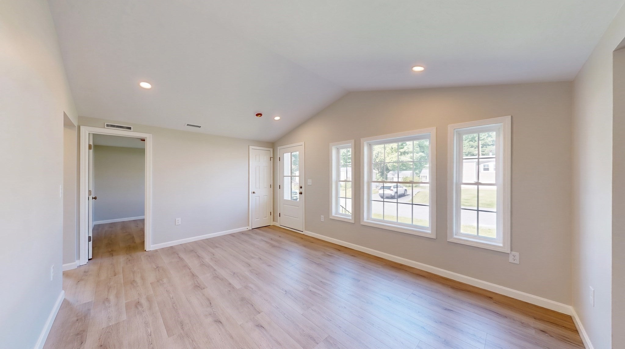 6 Emerald Pl, Raynham, MA, 6 Emerald Pl, Raynham, MA Photo #16