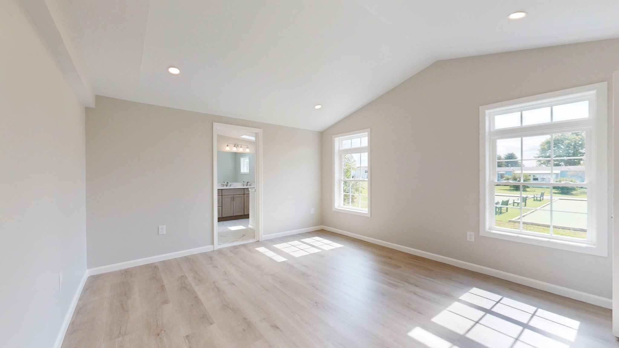 6 Emerald Pl, Raynham, MA, 6 Emerald Pl, Raynham, MA Photo #17