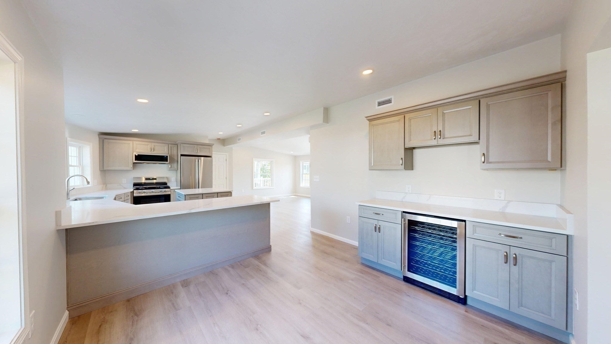 6 Emerald Pl, Raynham, MA, 6 Emerald Pl, Raynham, MA Photo #12