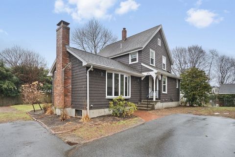 13 Fells Rd Wellesley MA 02482