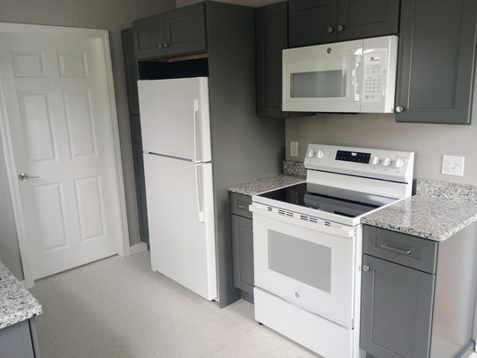 10 HODGES AVE APT 2, TAUNTON, MA 02780 - Image 13654b253035dd8a195cc74ac6580462/201972773