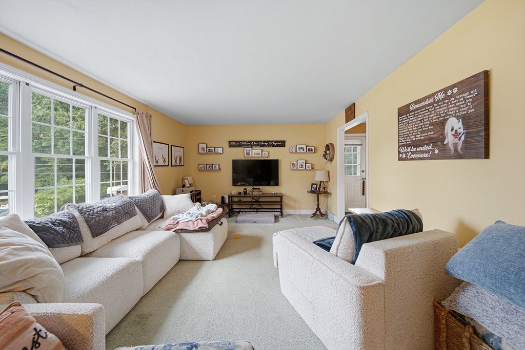 48 Arthur Dr #48, Northbridge, MA, 48 Arthur Dr #48, Northbridge, MA Photo #4