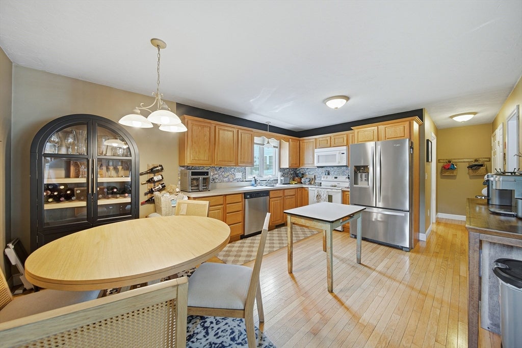 48 Arthur Dr #48, Northbridge, MA, 48 Arthur Dr #48, Northbridge, MA Photo #8