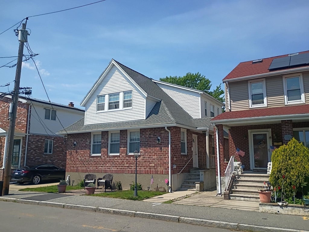19 John Ave