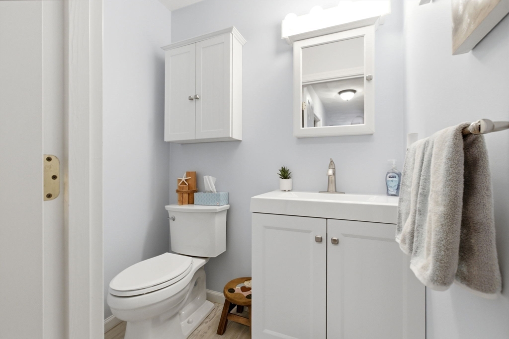 65 Locust St, Middleton, MA, 65 Locust St, Middleton, MA Photo #23