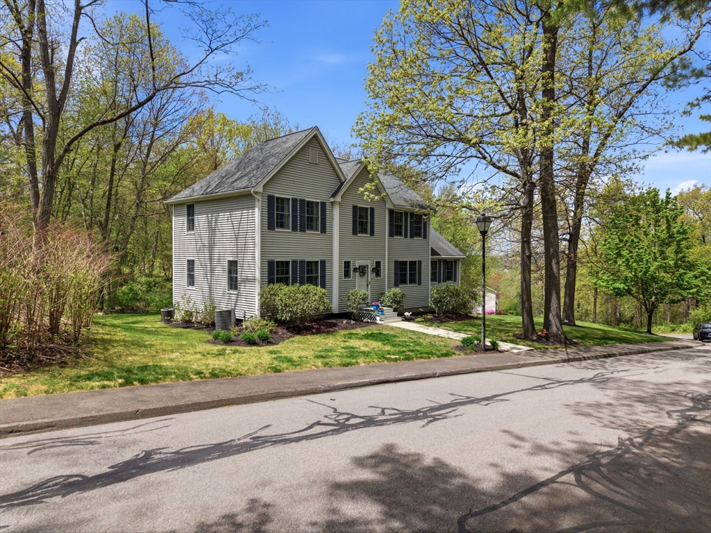 65 Locust St, Middleton, MA, 65 Locust St, Middleton, MA Photo #3