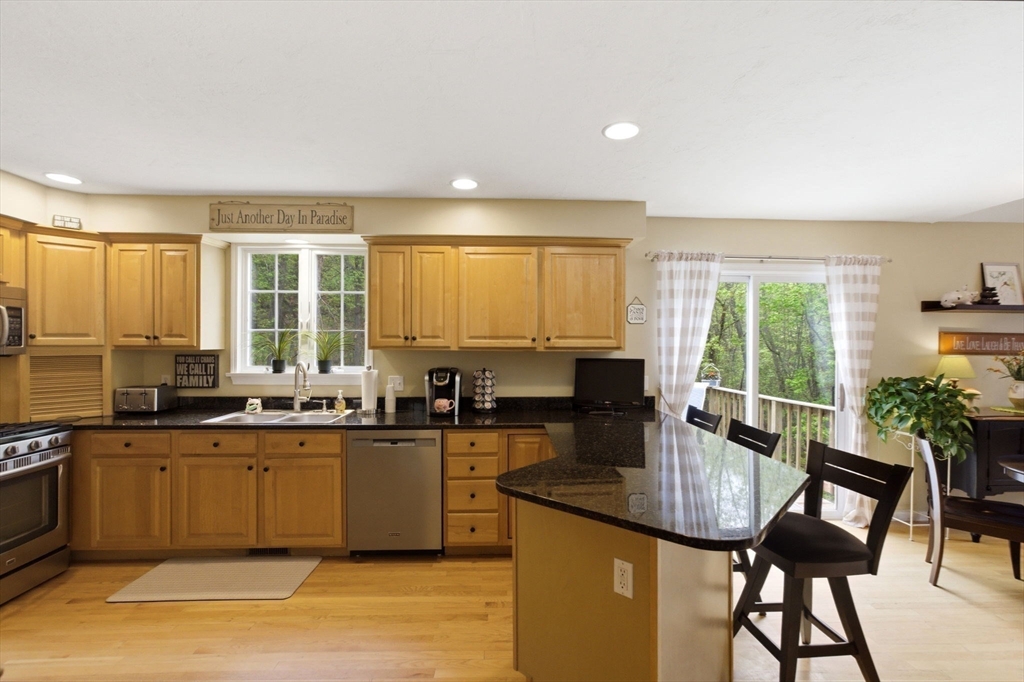65 Locust St, Middleton, MA, 65 Locust St, Middleton, MA Photo #13
