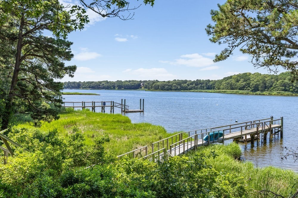 359 Santuit Rd