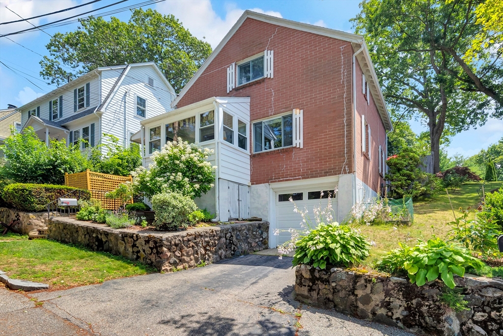 19 Lansdowne Road