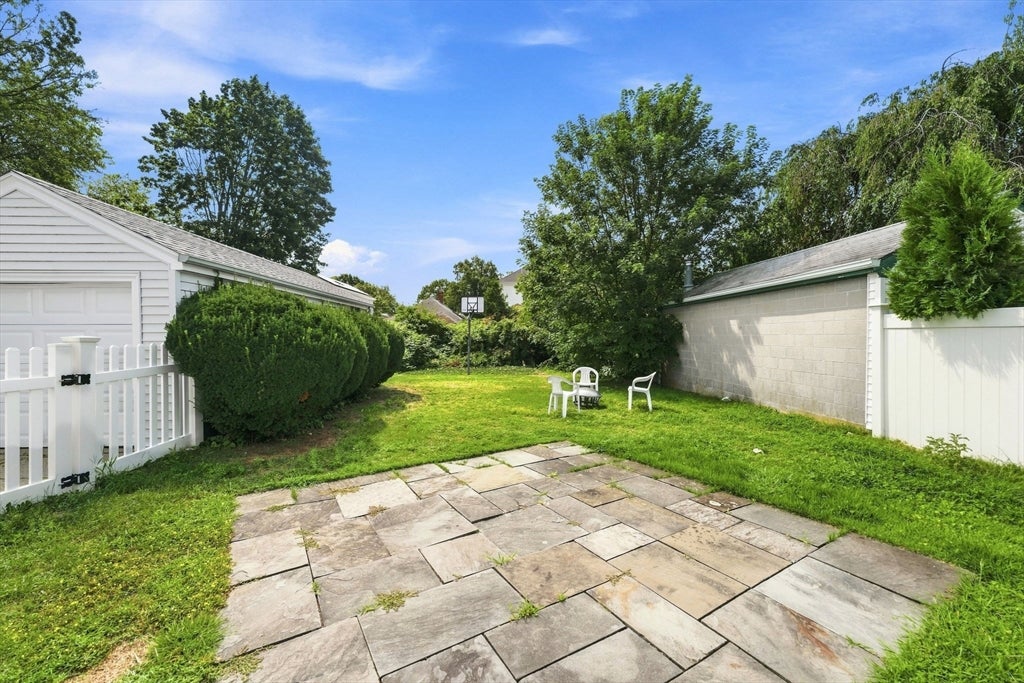 74 Isabella Ave, Providence, RI Photo #2