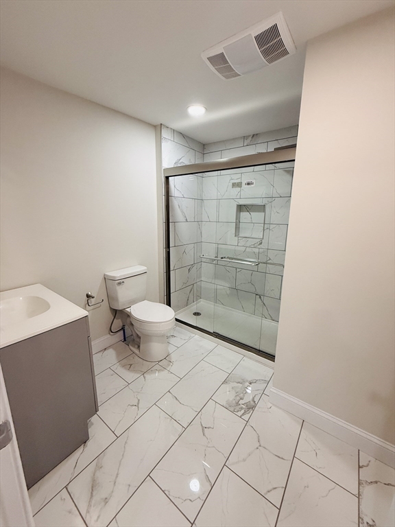 4 Laprice Ct 2