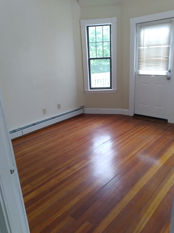 10 Norton St #3, Boston, MA Photo #2
