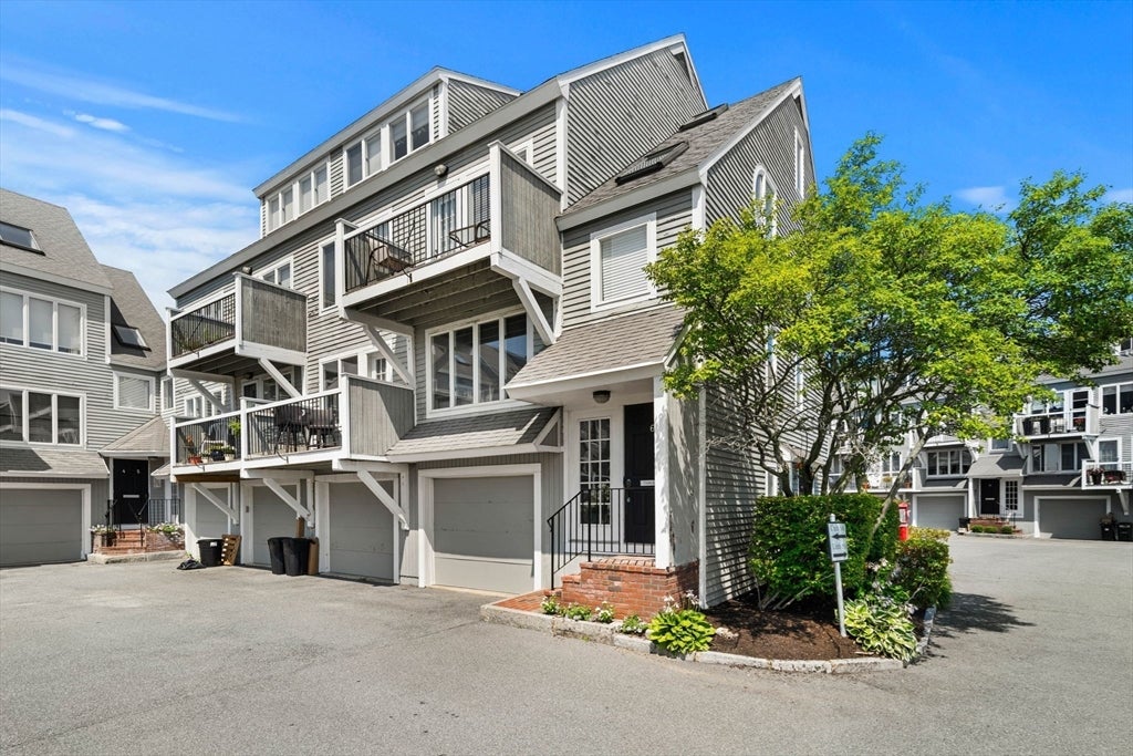 432 Humphrey St 16