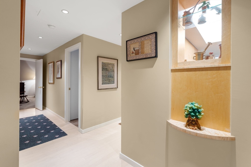 130 Mount Auburn St 110