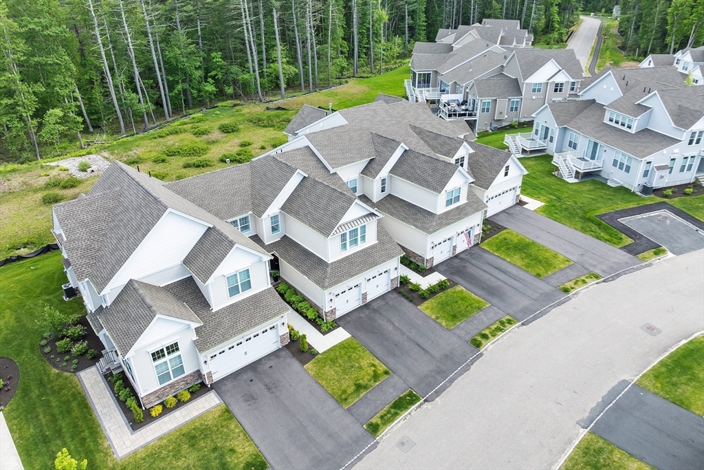 27 Richardson Dr 27